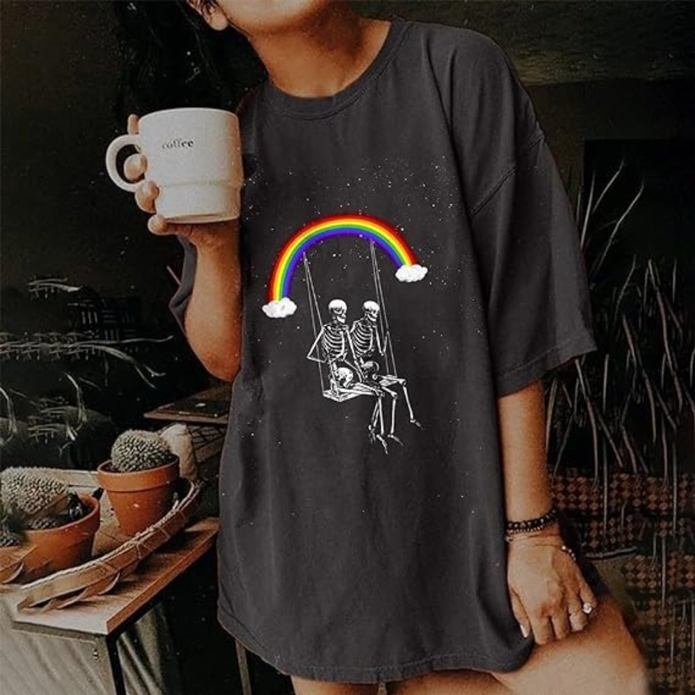 Vintage Shirts For Women Cute Graphic Tee Spring Short Sleeve Tops Oversized Tsh